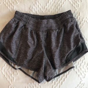 Lululemon hotty got 2.5 inch short